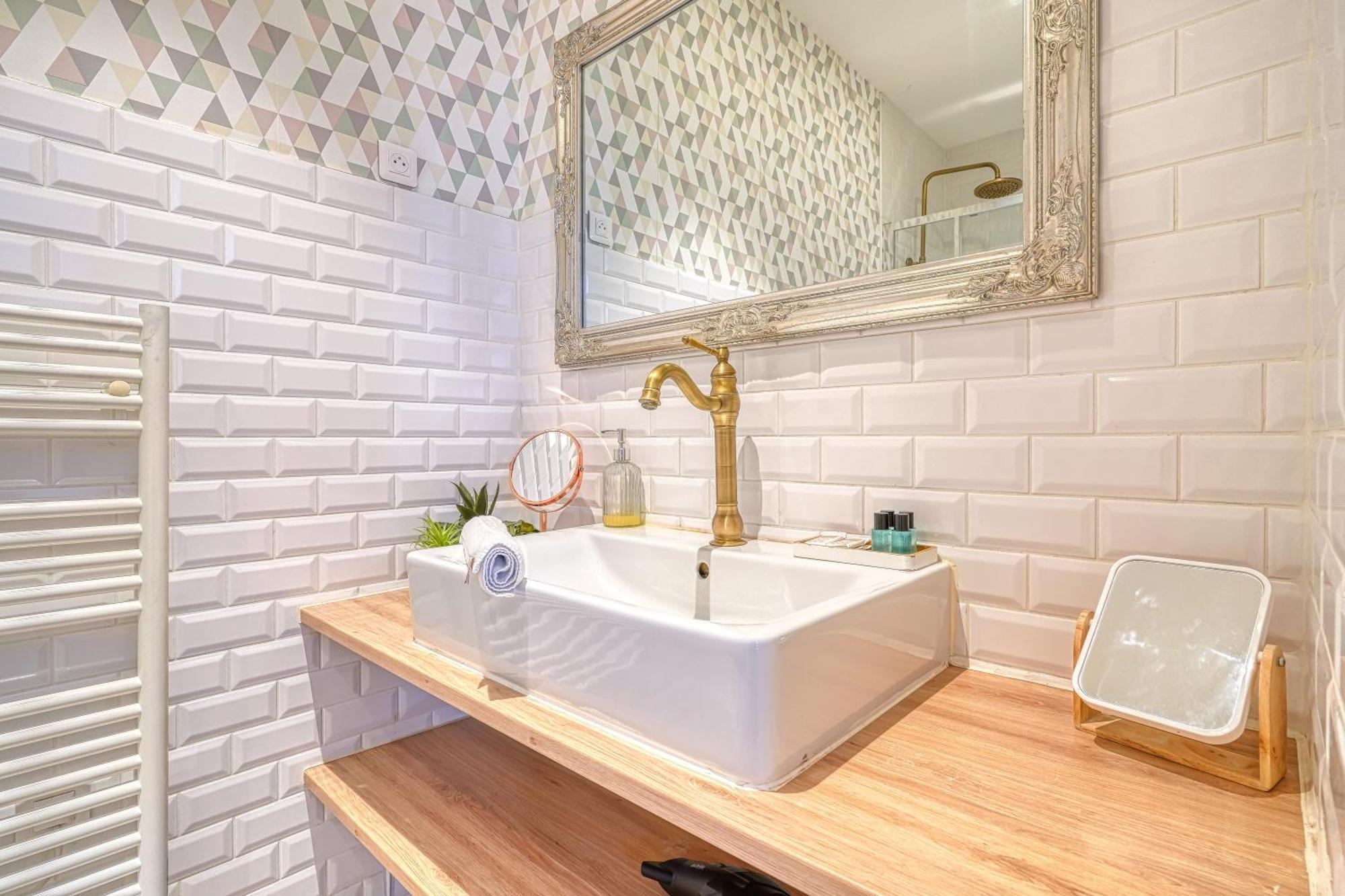 Luxury Suite Paris Republique Exterior foto